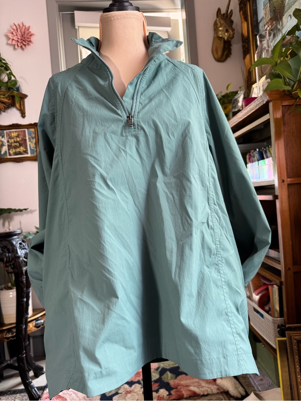 Athleta L Sage Green Oversized Half Zip Pullover Anorak Cape Jacket